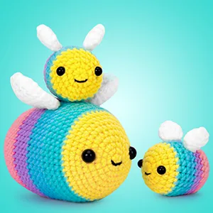 Bee Family Kit - crochettas.com